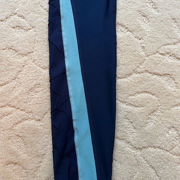 Under Armour Athletic Pants - Picture 4 of 9